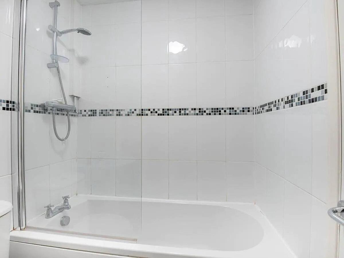 Taverner - Self Catering Holiday Home Close To Poole Quay Екстер'єр фото